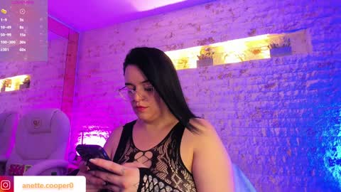 anette_cooper online show from February 8, 4:03 am