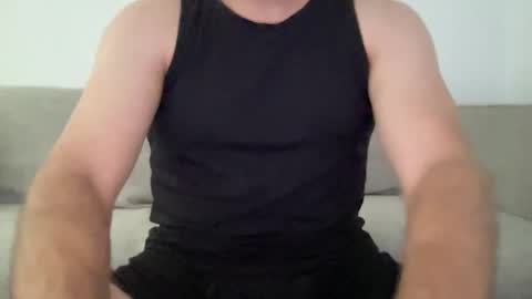 Snapshot of anewsummer chatting on December 4, 5:21 pm anewsummer online show from December 4, 5:21 pm