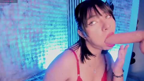 Snapshot of angeel___ chatting on June 16, 7:11 am angeel___ online show from June 16, 7:11 am