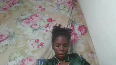 angeeliine online show from March 14, 9:04 am