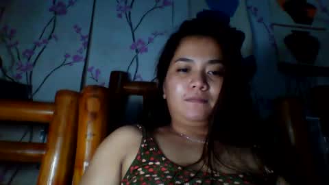 Snapshot of angel_2626 chatting on October 6, 1:08 pm angel_2626 online show from October 6, 1:08 pm