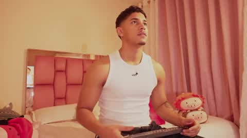angel___sky online show from June 4, 12:33 pm