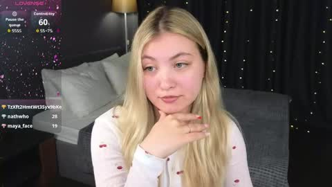 Snapshot of angel__grace chatting on May 15, 11:12 pm Grace online show from May 15, 11:12 pm