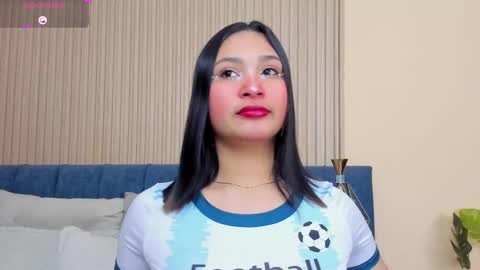 Snapshot of angel__ponce chatting on September 17, 7:15 pm angel__ponce online show from September 17, 7:15 pm