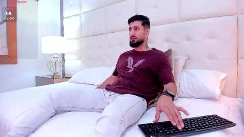 Angel  online show from June 18, 12:20 pm