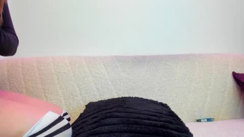 angel__vibe online show from January 31, 8:29 pm