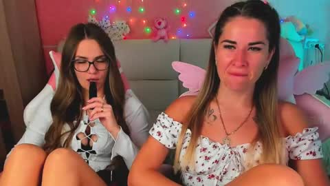Ivanna and Jessica online show from May 30, 3:14 am