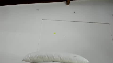  Angel  online show from February 19, 2:33 am