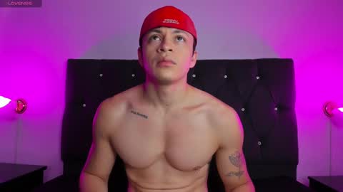 Angel Cuervo online show from September 19, 12:39 pm