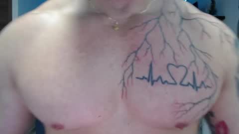 Snapshot of angel_curl chatting on April 28, 5:51 pm Angel Curl online show from April 28, 5:51 pm