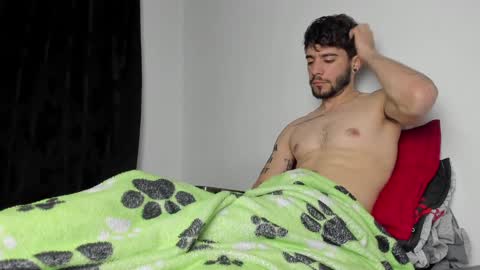 Snapshot of angel_damons_ chatting on January 5, 1:15 pm Angel Damons online show from January 5, 1:15 pm