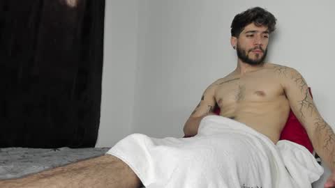 Snapshot of angel_damons_ chatting on January 21, 4:37 pm Angel Damons online show from January 21, 4:37 pm