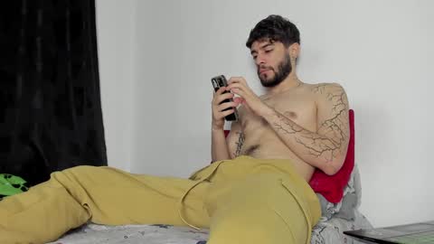 Snapshot of angel_damons_ chatting on January 29, 12:13 pm Angel Damons online show from January 29, 12:13 pm