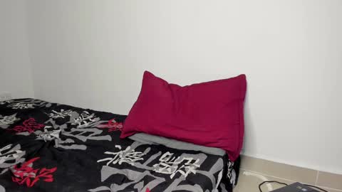 Snapshot of angel_damons_ chatting on February 5, 11:39 pm Angel Damons online show from February 5, 11:39 pm