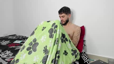 Snapshot of angel_damons_ chatting on February 10, 4:25 pm Angel Damons online show from February 10, 4:25 pm