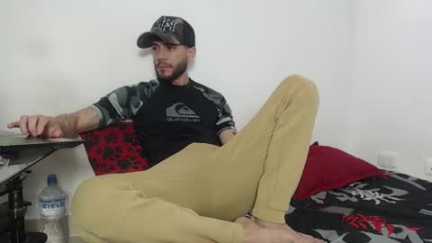 Snapshot of angel_damons_ chatting on October 19, 2:18 pm Angel Damons online show from October 19, 2:18 pm