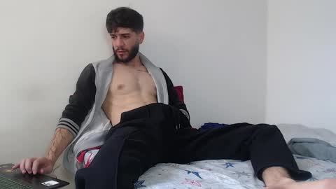 Snapshot of angel_damons_ chatting on November 4, 3:11 pm Angel Damons online show from November 4, 3:11 pm