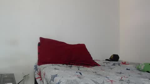 Snapshot of angel_damons_ chatting on November 11, 5:13 pm Angel Damons online show from November 11, 5:13 pm