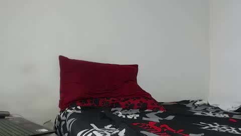 Snapshot of angel_damons_ chatting on November 15, 6:37 pm Angel Damons online show from November 15, 6:37 pm