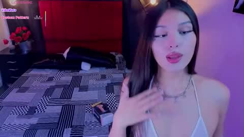 Snapshot of angel_dragun chatting on October 6, 12:19 am Angel-dragun online show from October 6, 12:19 am