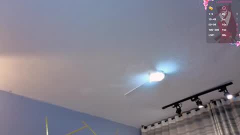 Snapshot of angel_dragun chatting on November 6, 3:29 am Angel-dragun online show from November 6, 3:29 am