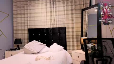 Snapshot of angel_dragun chatting on November 20, 3:07 am Angel-dragun online show from November 20, 3:07 am