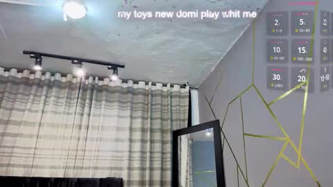 Snapshot of angel_dragun chatting on December 15, 3:00 am Angel-dragun online show from December 15, 3:00 am