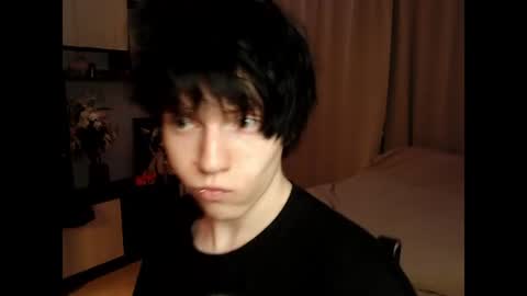 Ray online show from June 10, 8:52 pm