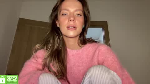 Snapshot of angel_from_sky chatting on October 24, 11:50 am Greetings Jess online show from October 24, 11:50 am