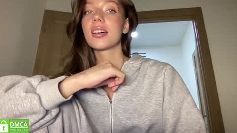 Greetings  Jess online show from March 13, 11:17 am