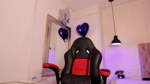 angel hardy online show from February 3, 12:14 pm