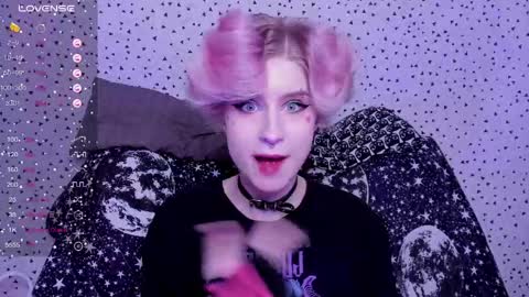 Angel Dust online show from May 1, 4:17 am