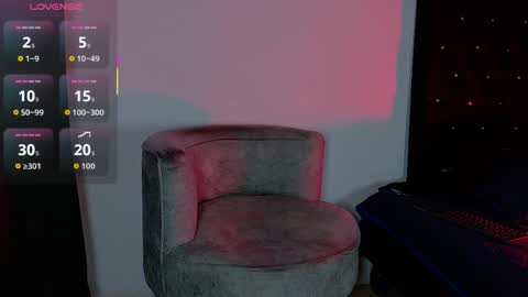 angel_kyrozz online show from April 30, 8:57 pm