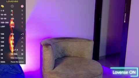 angel_kyrozz online show from June 7, 7:06 pm