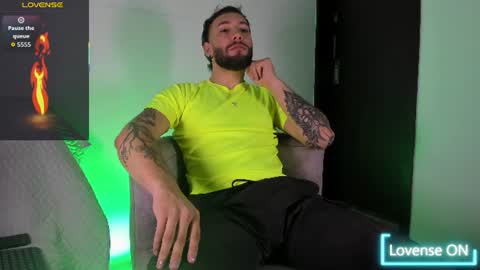 angel_kyrozz online show from June 25, 7:07 pm