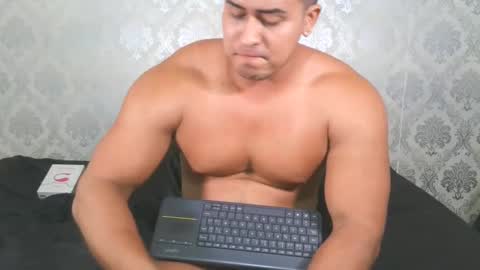 Angel Lein online show from February 22, 10:20 pm