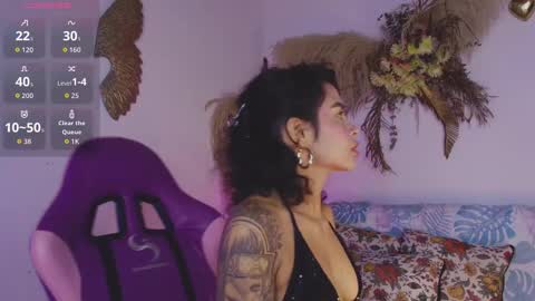 angel online show from February 18, 7:32 pm