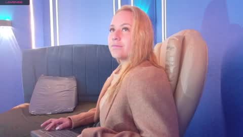 Angel online show from April 29, 1:26 pm