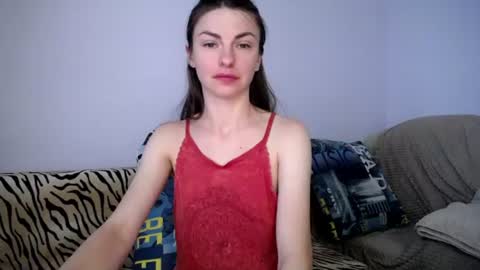 Snapshot of angel_zoe77 chatting on June 22, 8:55 am Zoe online show from June 22, 8:55 am