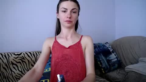 Snapshot of angel_zoe77 chatting on June 27, 12:22 pm Zoe online show from June 27, 12:22 pm