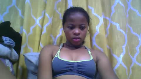 angela166093 online show from December 1, 2:55 pm