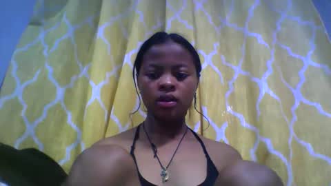 angela166093 online show from December 3, 6:17 pm