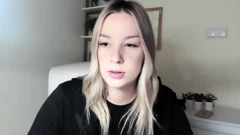 Angela online show from February 16, 6:31 am