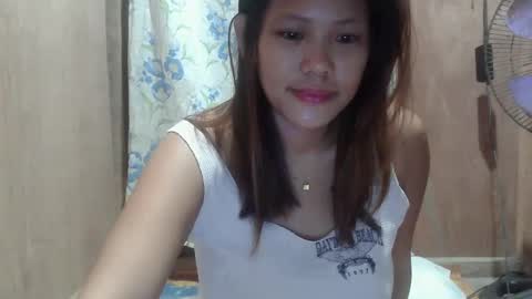 Snapshot of angela413796 chatting on December 13, 10:02 pm angela413796 online show from December 13, 10:02 pm