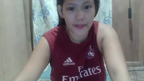 Snapshot of angela413796 chatting on January 4, 1:21 am angela413796 online show from January 4, 1:21 am