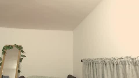 angela online show from July 23, 11:24 pm