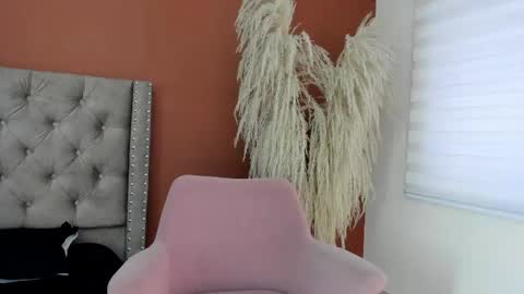 Ange online show from October 30, 7:36 pm