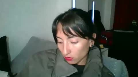 Snapshot of angela_mis chatting on February 26, 3:53 am Angela online show from February 26, 3:53 am