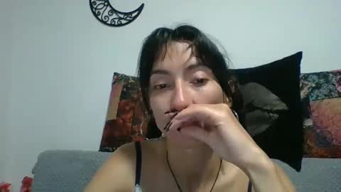 Snapshot of angela_mis chatting on February 28, 6:10 am Angela online show from February 28, 6:10 am