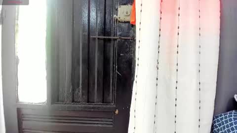 angela_nix online show from January 8, 9:23 pm